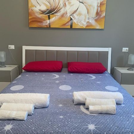 Le Noir Appartment Peschiera del Garda Eksteriør bilde
