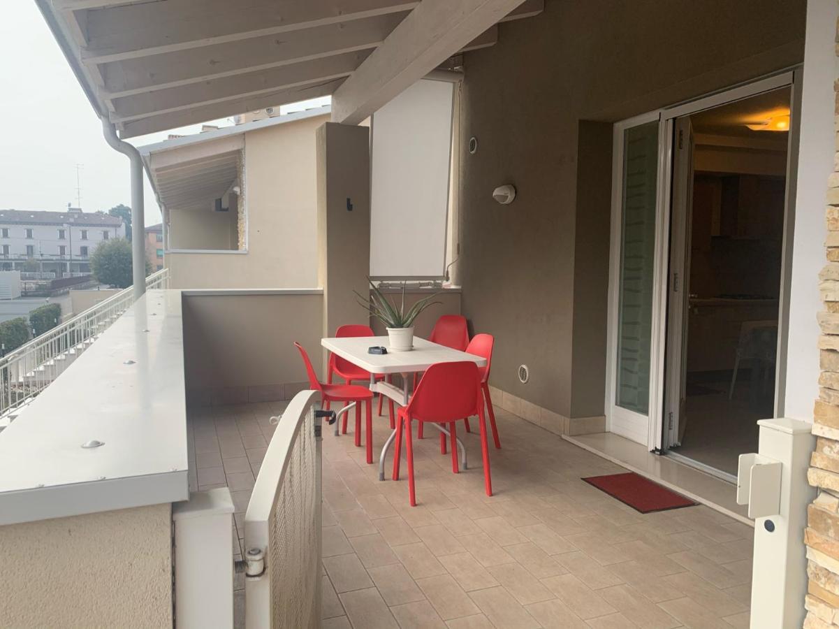 Le Noir Appartment Peschiera del Garda Eksteriør bilde